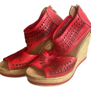 Huarache leather sandals, Made in Mexico, Women’s size 6, synthetic wedge